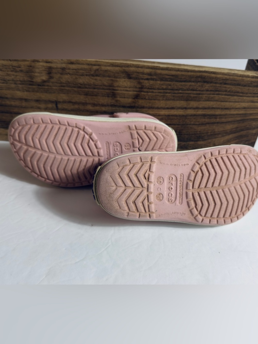 Crocs Kids Pink Slip-On Clog Shoes with Heel Strap size 10 - Picture 3 of 7